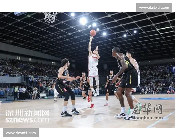 新疆主场鏖战广州 球迷热情点燃赛场激情与荣耀交锋